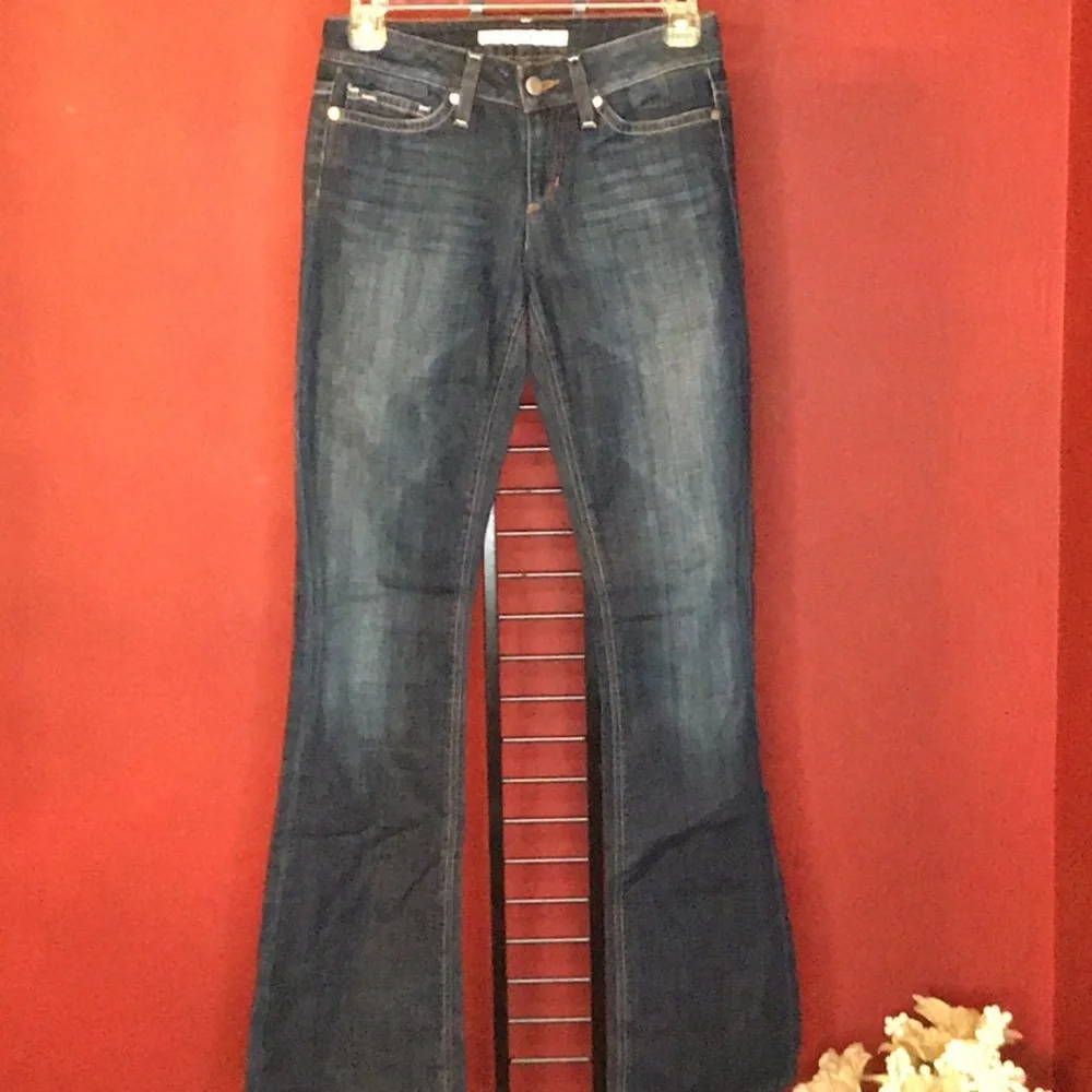 JOE’S JEANS SIZE W24
